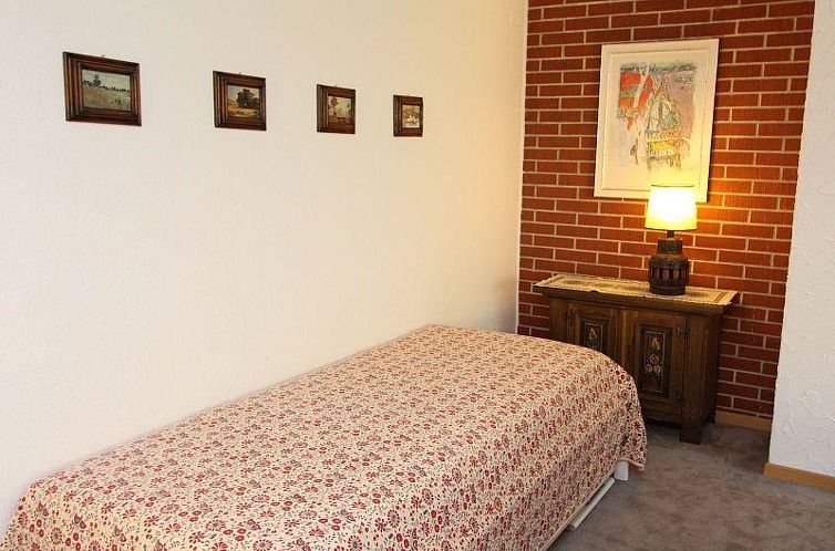 Appartement Las Vals E14 2.5 Zimmerwohnung - 4 Betten