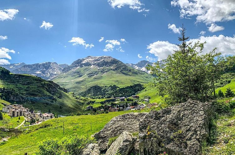 Appartement mit Panoramablick in die Bergwelt