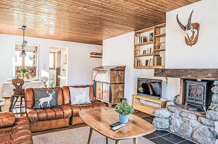 Guest house 1826706 - Apartment Under Gräub / Grisons - Appartement Chesa Primula