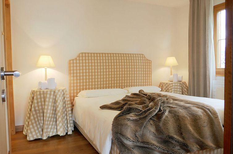 Appartement Chesa San Bastiaun B4