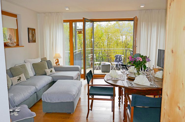 Appartement Chesa San Bastiaun B4