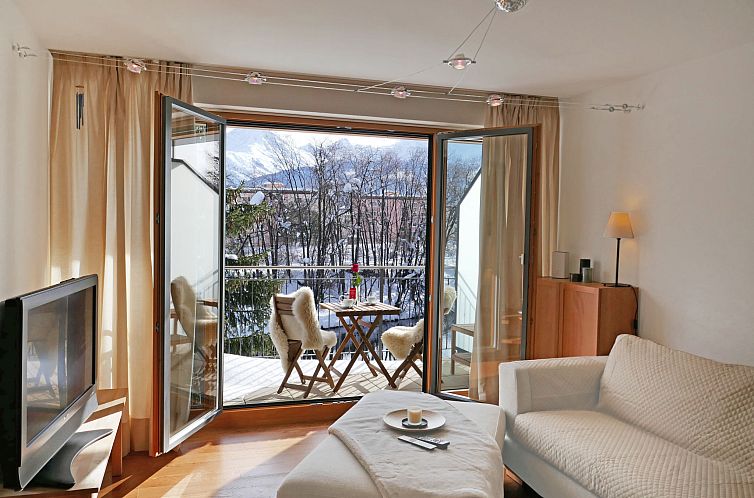 Guest house 1826709 - Apartment Under Gräub / Grisons - Appartement Chesa San Bastiaun B5