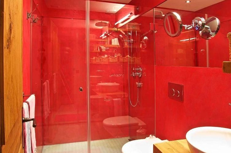 Appartement CHESA LA POST