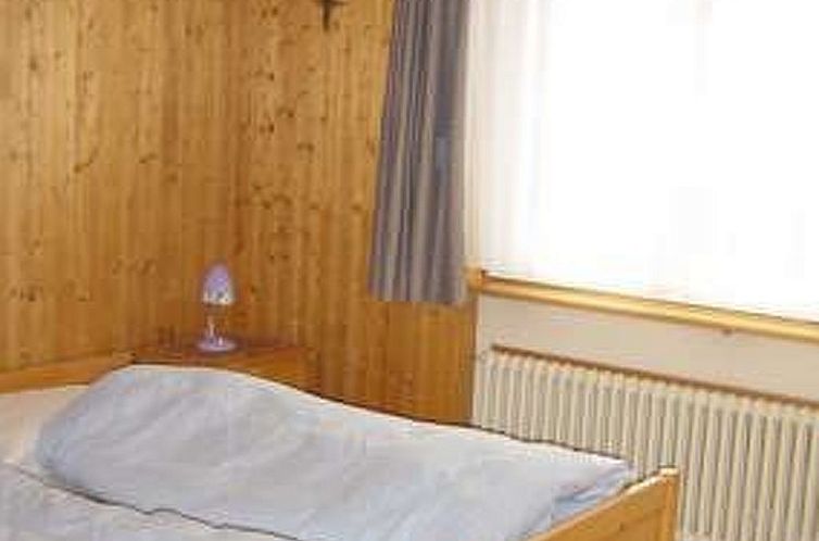 Appartement Suot Rövens