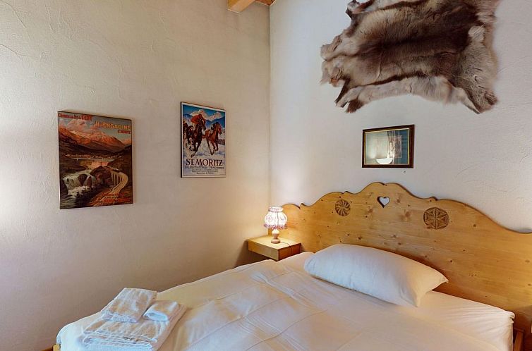 Appartement Apartment La Dmura - 3.5 Zimmer-Wohnung Samedan