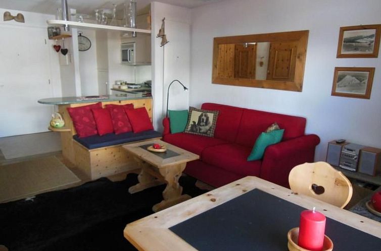 Appartement Chesa Sella C5, Triaca