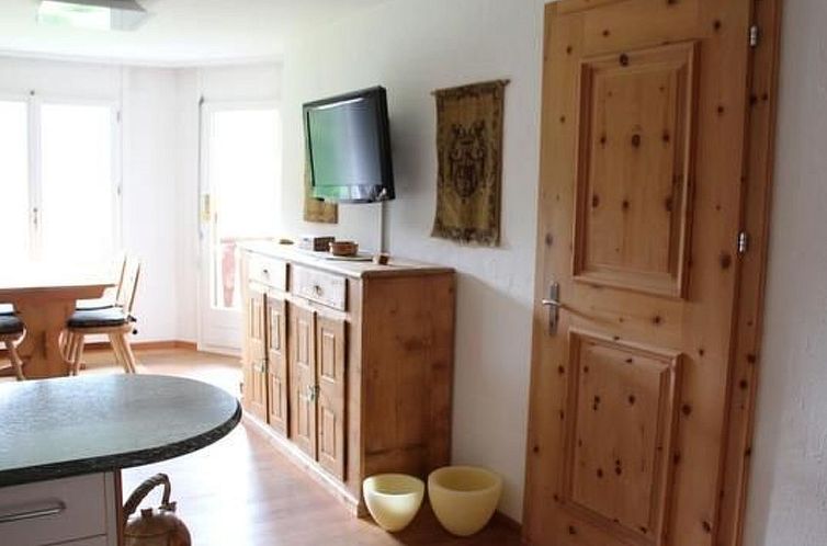 Appartement Chesa Sella C5, Triaca