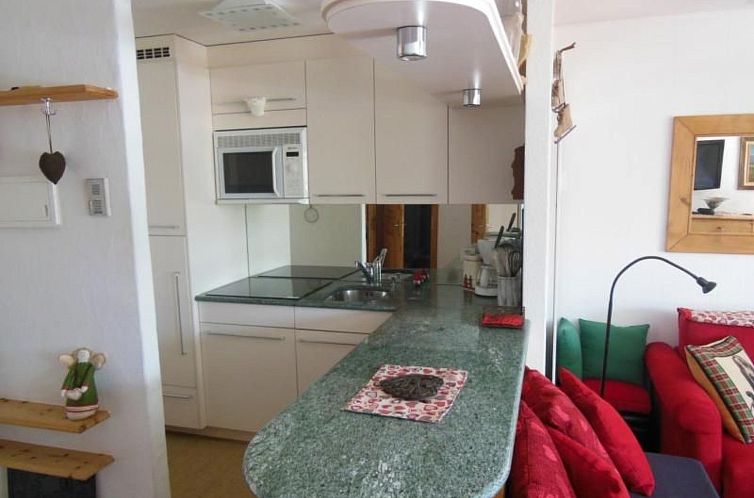 Appartement Chesa Sella C5, Triaca