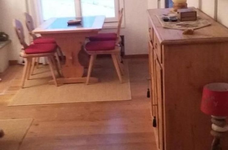 Appartement Chesa Sella C5, Triaca