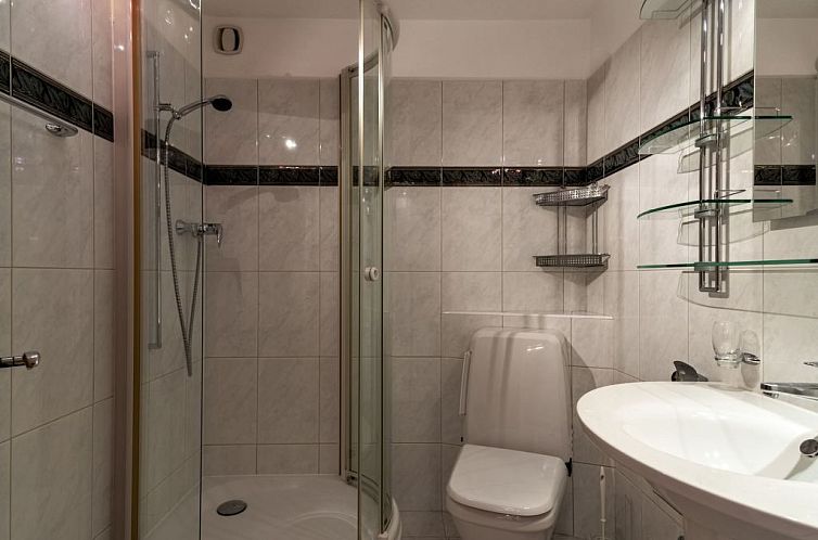 Appartement Wohnung "Chesa Guardaval 10"