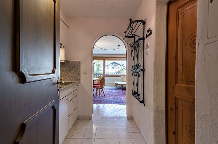Appartement Wohnung "Chesa Guardaval 10"