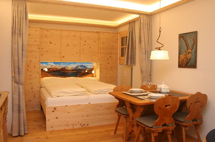 Verblijf 1826906 - Appartement Graubunder / Grisons - Appartement Chesa Alvetern 5