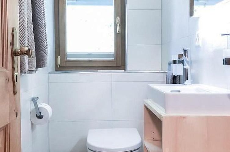Appartement Chesa Curtin 2