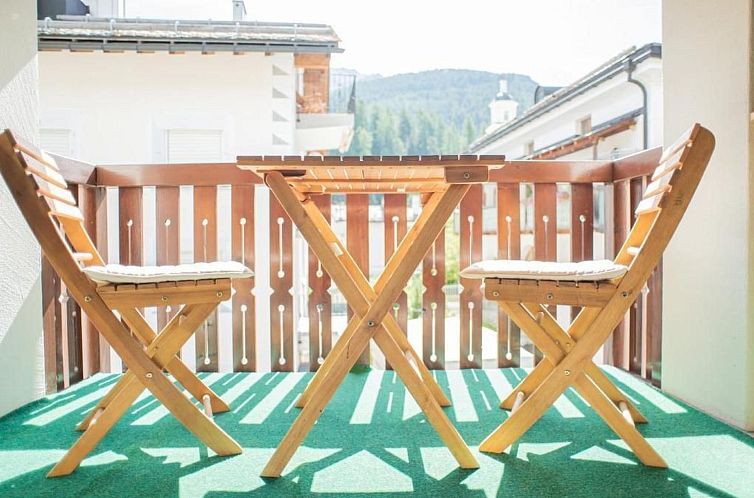 Appartement Chesa Curtin 2