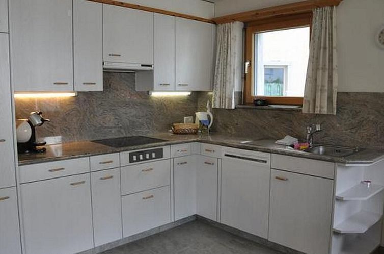 Appartement Chesa Semnadur H5