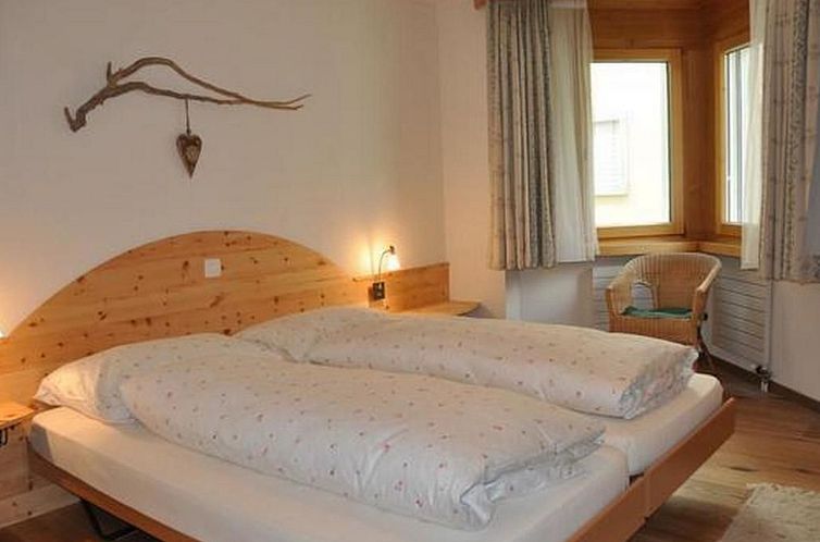 Appartement Chesa Semnadur H5