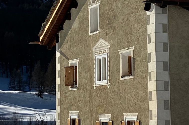 Vakantiehuis Historisches Haus im Fextal - Sils