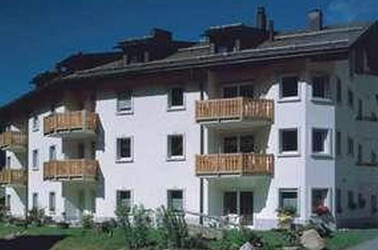 Appartement Chesa Sunasain V8