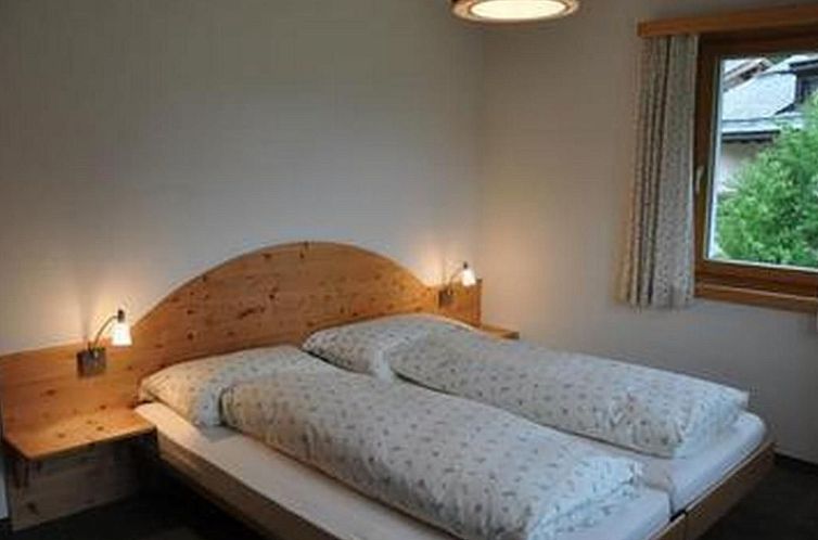 Appartement Chesa Sunasain V8
