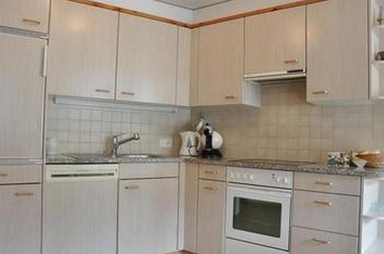 Appartement Chesa Sunasain V7