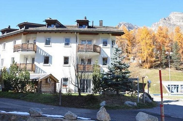 Appartement Chesa Sunasain V7