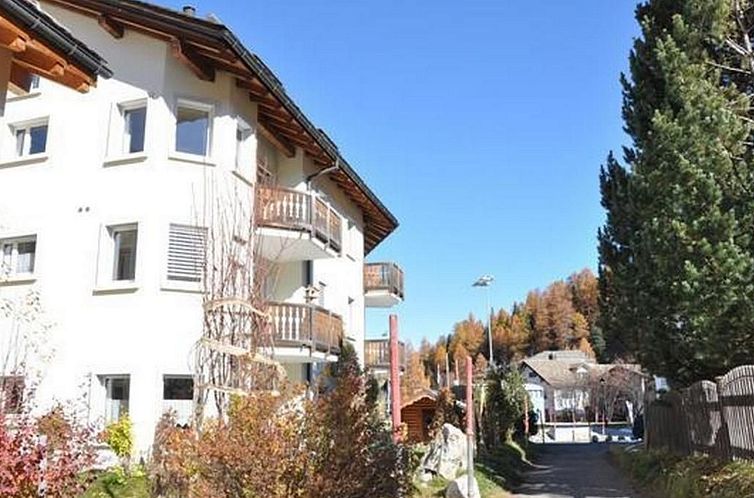 Appartement Chesa Sunasain V7