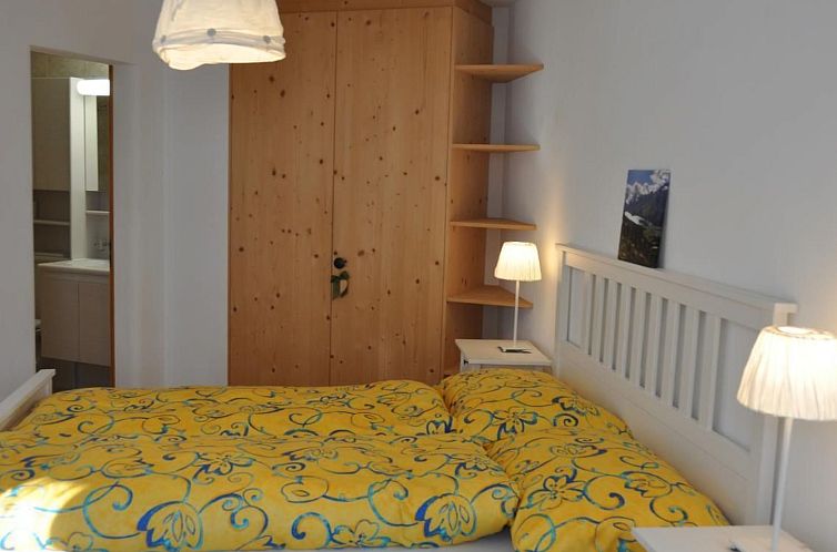 Appartement Chesa Sunasain V5