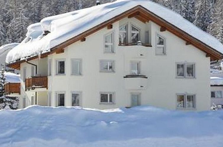 Appartement Chesa Sunasain V3