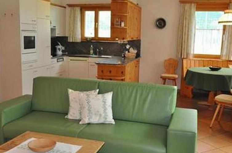 Appartement Chesa Sunasain V3