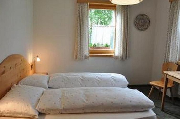 Appartement Chesa Sunasain V3