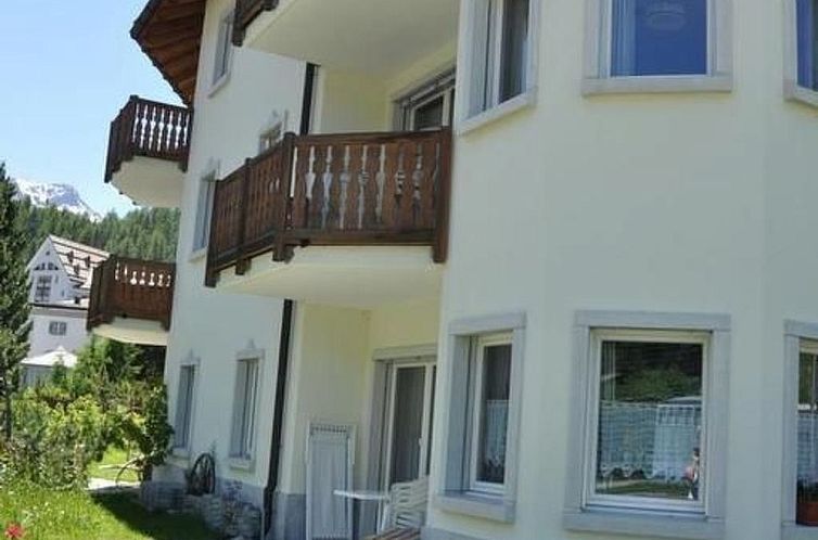 Appartement Chesa Sunasain V3