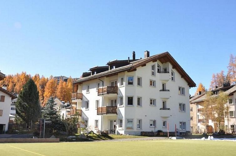 Appartement Chesa Sunasain V3
