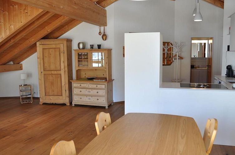 Appartement Chesa Sunasain V11