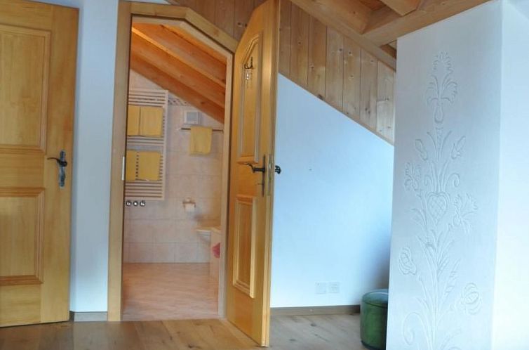 Appartement Chesa Sunasain V11