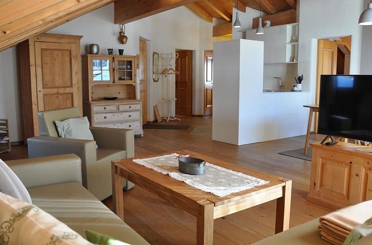 Appartement Chesa Sunasain V11