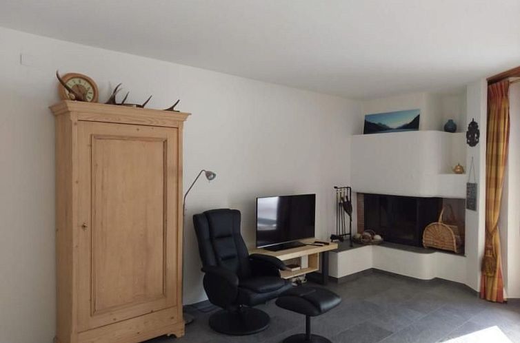 Appartement Chesa Rabgiusa 2