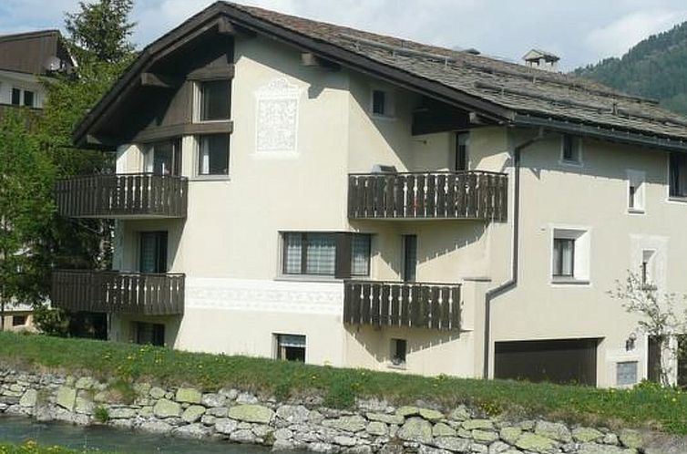 Guest house 1826956 - Apartment Under Gräub / Grisons - Appartement Chesa Margretta