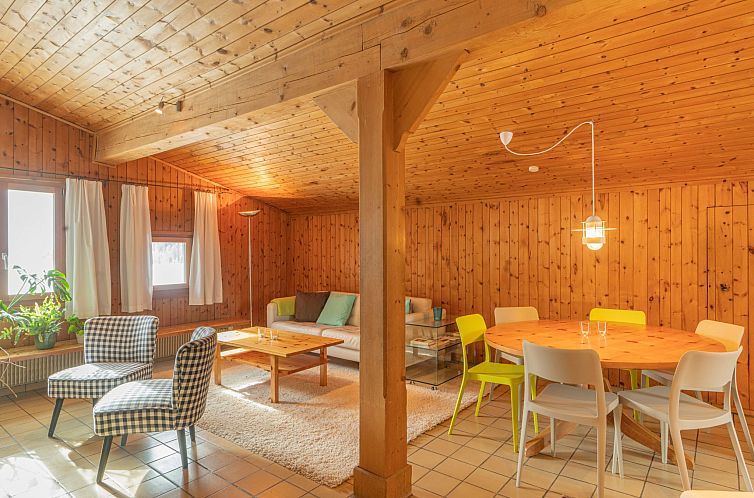 Appartement Chesa Tscheppa 2