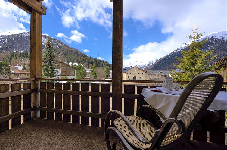 Appartement Chesa Chanella 5