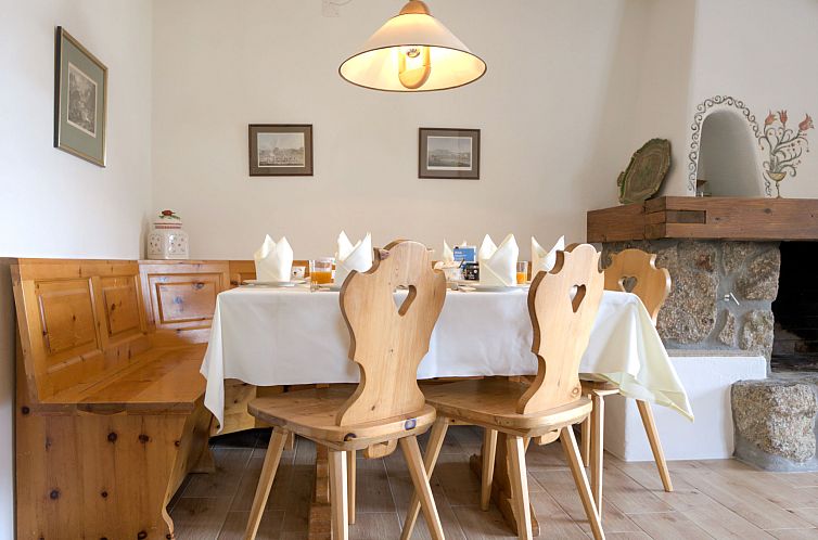 Appartement Chesa Chanella 5