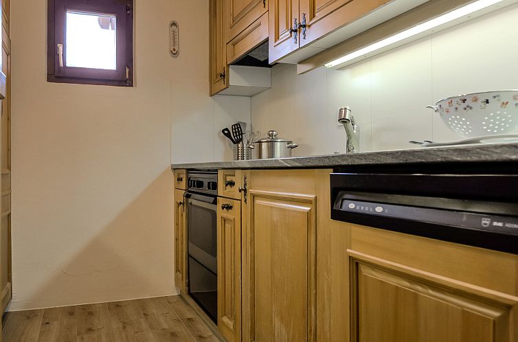 Appartement Chesa Chanella 5