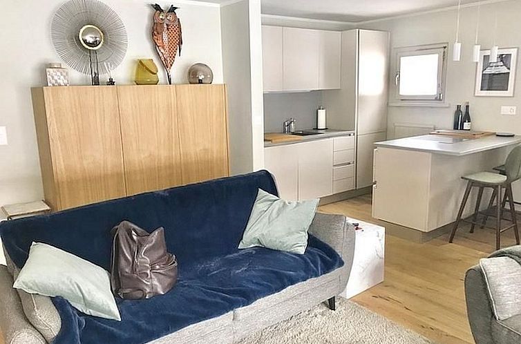 Guest house 1827048 - Apartment Under Gräub / Grisons - Appartement Chesa Ladina