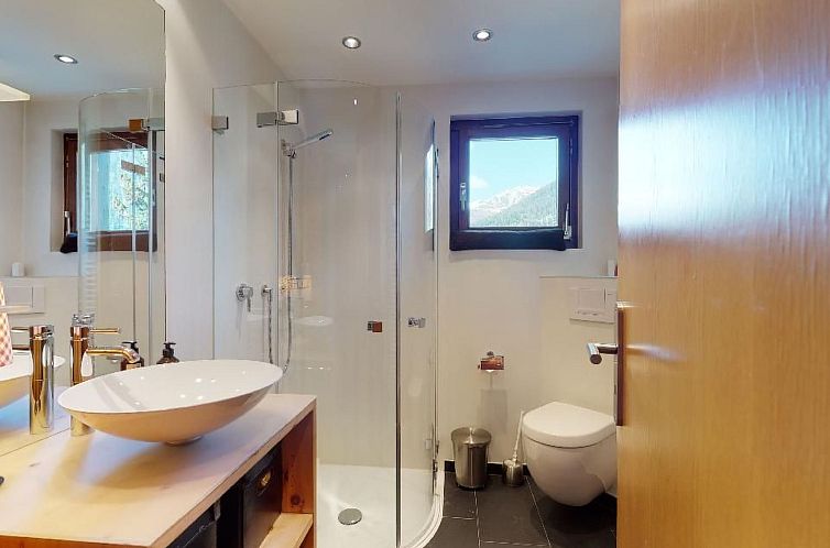 Appartement Apartment Cuntainta Madulain