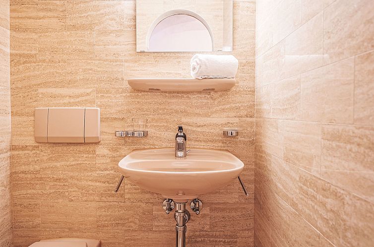 Appartement Chesa Mezzaun