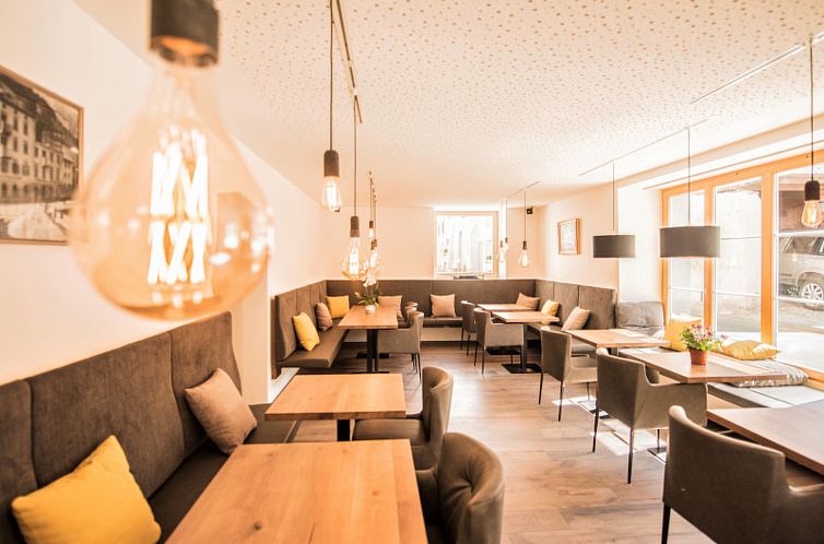 Vakantiehuis Hotel Münsterhof, (Müstair).
