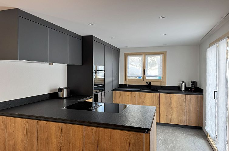Appartement Casa Ladina 4