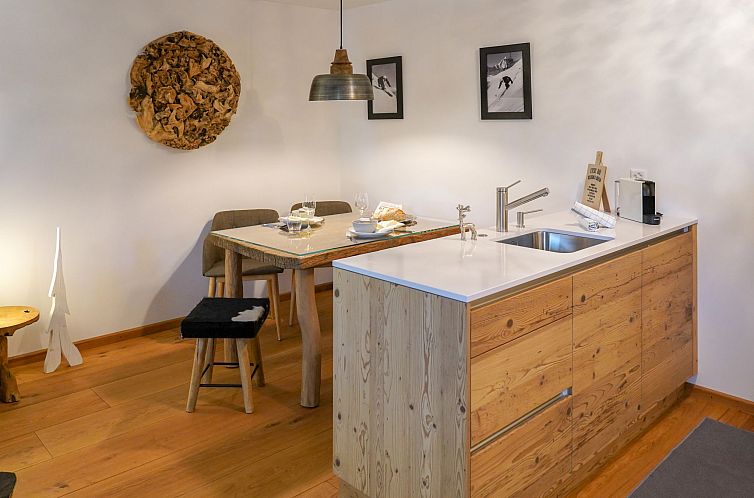 Guest house 1829204 - Apartment Under Gräub / Grisons - Appartement Chesa Palüdin 5 - Celerina