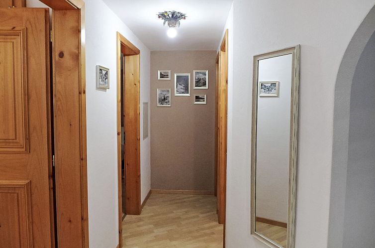 Appartement Chesa Fuolla Verda A8