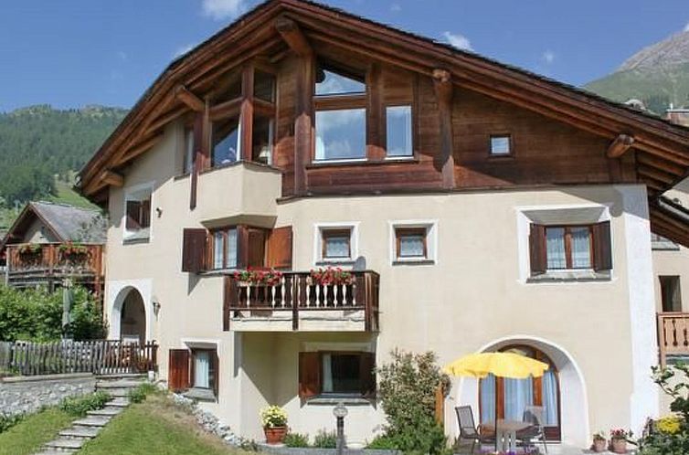 Guest house 1829225 - Apartment Under Gräub / Grisons - Appartement Chardun