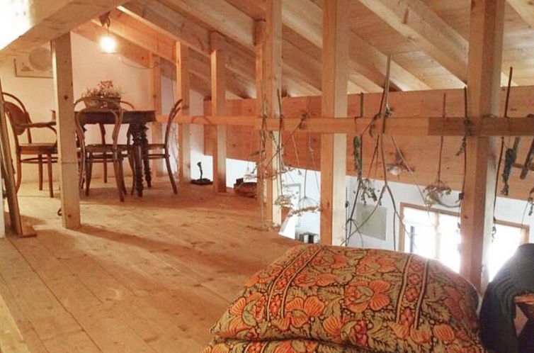 Guest house 1829230 - Apartment Under Gräub / Grisons - Appartement Chesa Maura